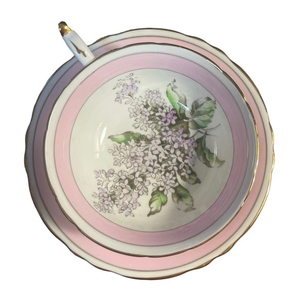 PARAGON Lilac Purple Pink Teacup & Saucer - Picture 8 of 9